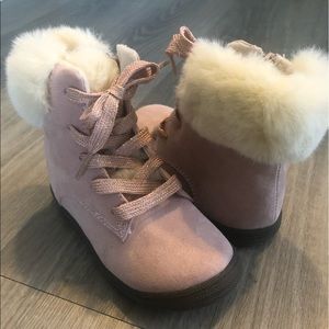 Cat & Jack 8t Girl’s Light Pink Lace Up Fur Boots